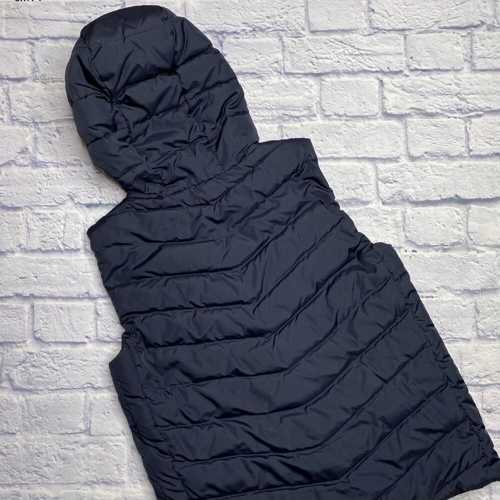 Gap Primaloft Down Alternative Puffer Hooded Vest… - image 8